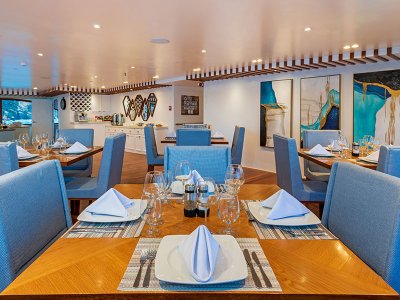 Ocean Spray Interior Dining