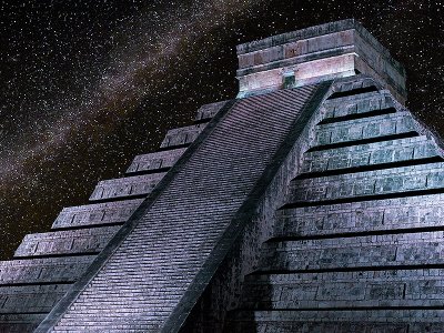 Night tour of Chichen Itza