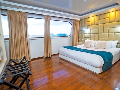 Suit onboard Petrel catamaran