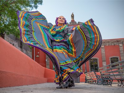 Mexican dancer