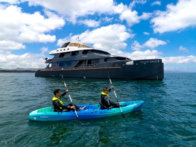 Galaxy Sirius kayaking