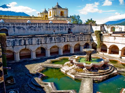 Antigua architecture