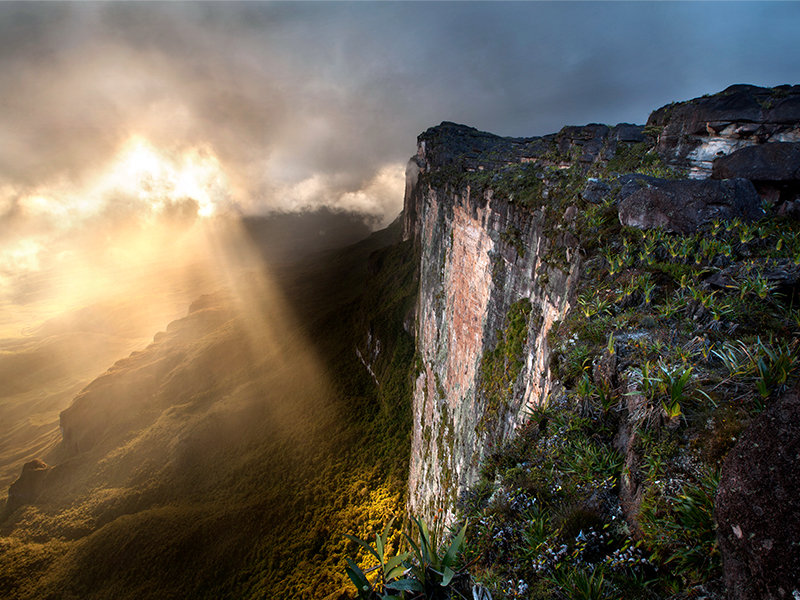 Sandstone ridges of Mount Roraima